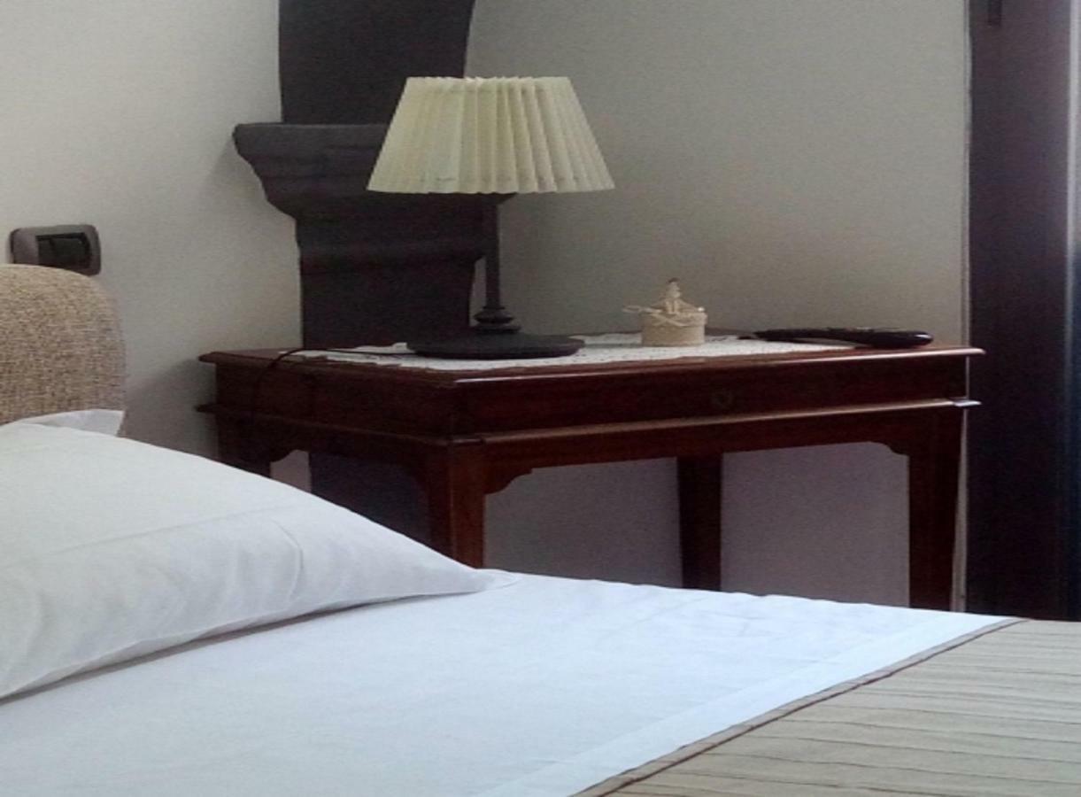 Napule Apartment Napoli Bagian luar foto